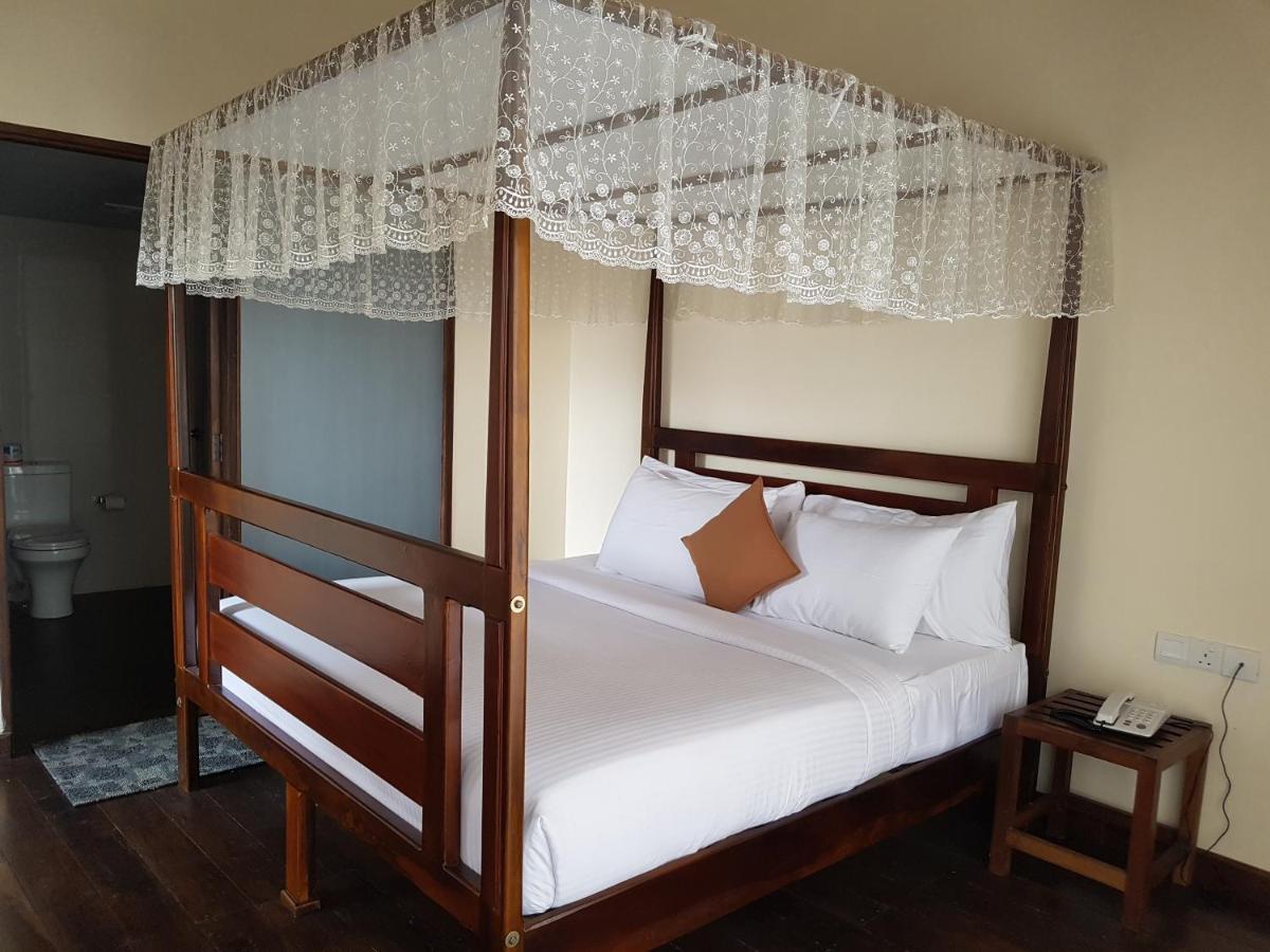 Marabedda Gardens Resort Rikillagaskada Bagian luar foto